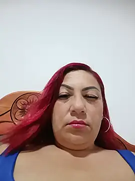 Agata Traviesa online show from June 25, 10:30 am