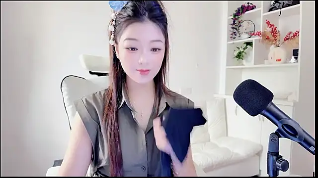 yunbao  online show from July 27, 2:19 am