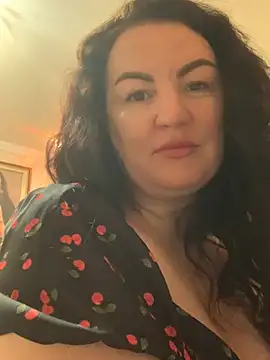 Rita kis online show from June 15, 7:36 pm