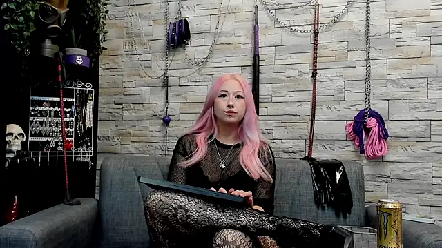 Miss Kaz online show from August 9, 12:29 am