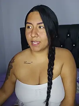 IamAmbar01 online show from July 24, 8:45 am