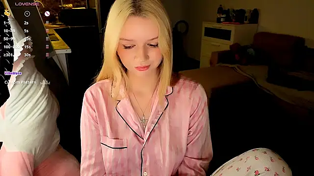 viyy online show from July 14, 10:36 pm