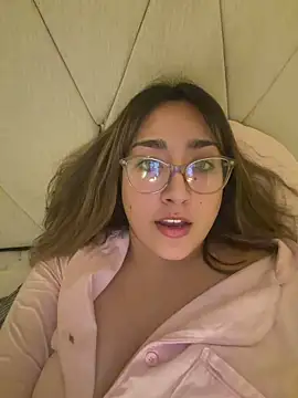 MimiXFT online show from June 12, 11:57 pm