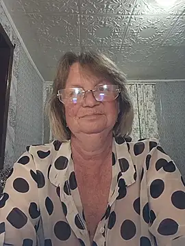 MilashkaCutie50 online show from July 28, 5:16 am