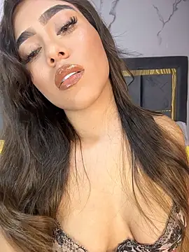 Briana Jonss online show from June 21, 3:43 am