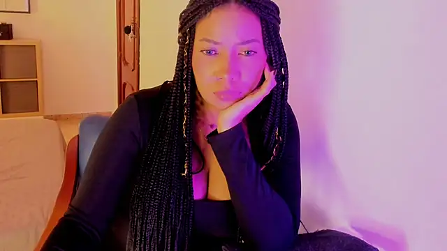 NicolePasqualott online show from October 15, 9:06 pm