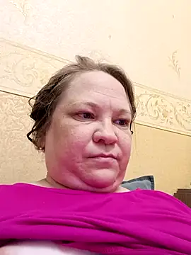 -ELLILOVE- online show from June 19, 6:33 pm