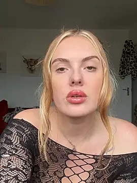 bexxxy7 online show from August 3, 2:12 pm