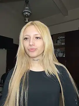 zalkyavril online show from June 17, 1:34 pm
