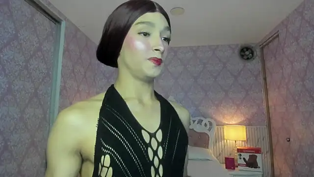 skinny dolltrans online show from August 6, 11:33 pm