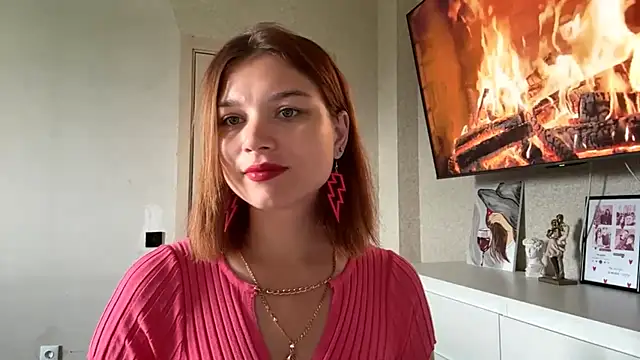 Karolinefrog online show from June 18, 11:09 pm