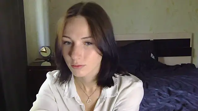 AcinarAlien online show from June 20, 6:17 am