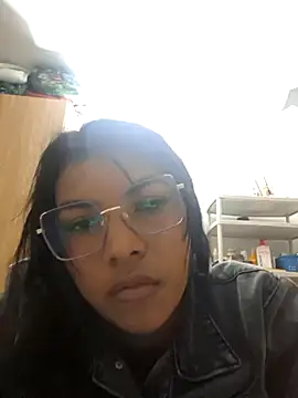 sophiagomezx online show from July 14, 2:16 am