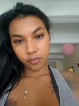 sophiagomezx online show from July 10, 8:31 pm