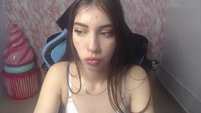 KiaraStar ch online show from July 7, 1:03 pm