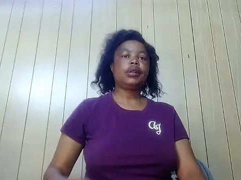 spicykittyy online show from August 5, 5:08 pm