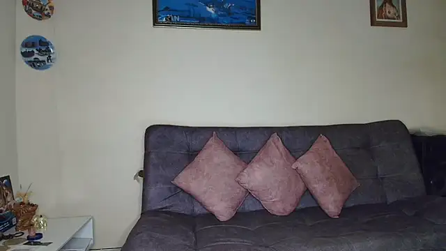  saray m online show from March 3, 2:50 am