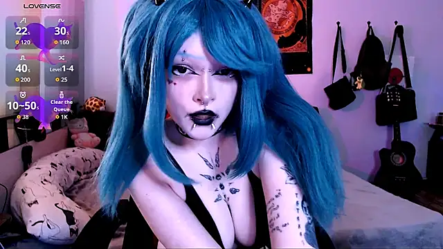 meow nicole online show from August 9, 1:58 pm