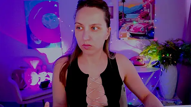 ErinWise online show from June 28, 8:21 am