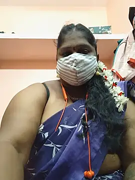 yalini1431 online show from August 6, 8:27 pm