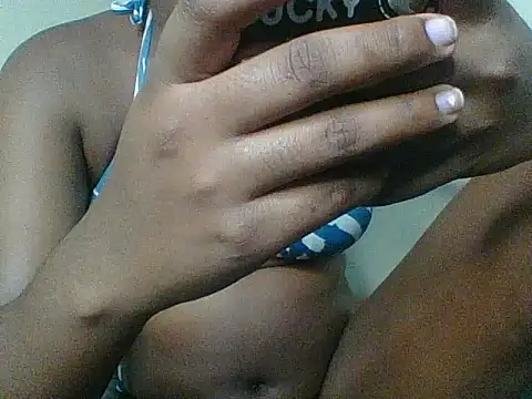 Bad ass girl online show from July 3, 8:42 am