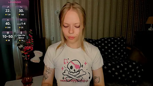 lovemelulu online show from July 8, 9:22 am