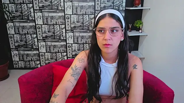 Xiomara vega online show from July 1, 10:20 pm