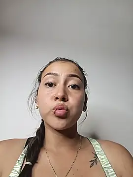 nikki petite online show from July 16, 5:12 am