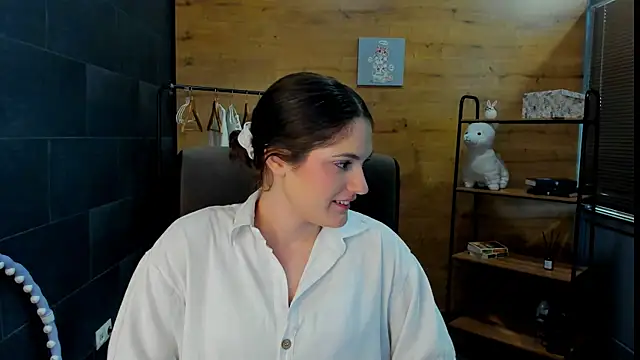 ReneeeKing online show from July 13, 1:56 pm