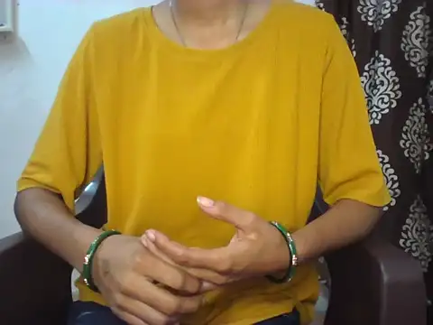 cute riya899 online show from July 10, 4:13 am