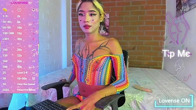 Kitty gina online show from July 11, 1:38 am