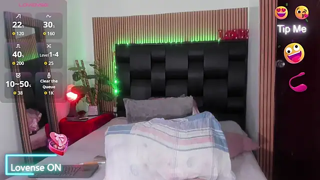 isabelleandbrand online show from October 6, 1:39 pm