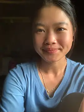 LilyLily68 online show from August 6, 6:31 am