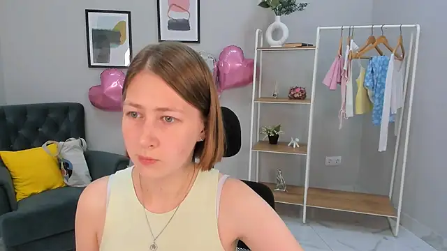 TheresaWelch online show from July 18, 1:24 pm