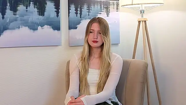 ArielleMabon online show from July 16, 6:40 am
