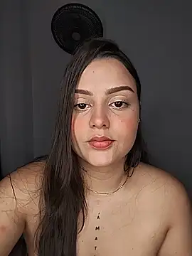 Emma Rose   online show from July 16, 2:38 am