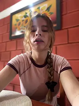 Jenna1  online show from June 3, 1:12 pm