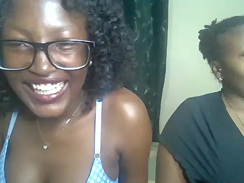 melaninsweet online show from July 20, 8:31 pm
