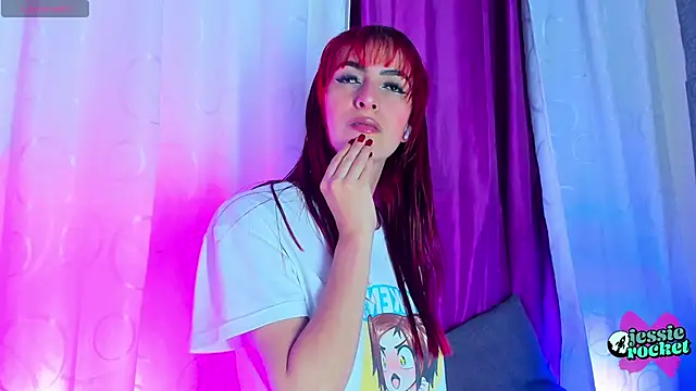 jessierocketx online show from January 13, 12:16 am