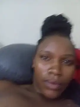 Bubbledbutt online show from July 30, 1:01 pm