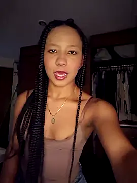 Laurakail wan online show from July 28, 4:21 am