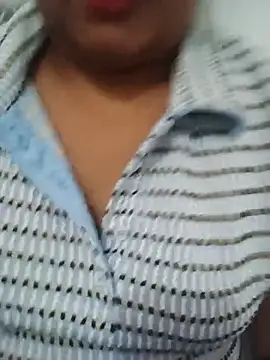Hot madhu5 online show from August 3, 1:06 pm