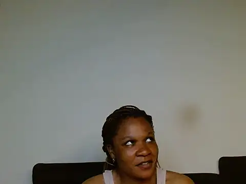 Browntatianah online show from August 5, 4:13 pm