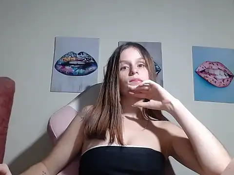 MadisonThomas 18 online show from August 8, 6:10 am