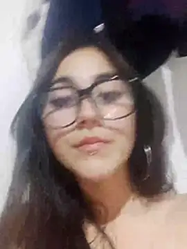 Noor aisha online show from August 8, 3:14 am