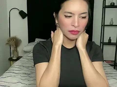 your bianca69 online show from October 15, 12:35 am