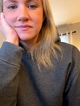 Kay Cakes online show from March 3, 2:23 pm