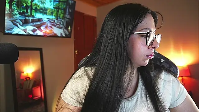 coraline latin online show from January 9, 11:53 pm