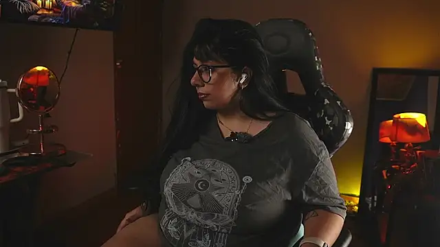 coraline latin online show from September 19, 12:20 am