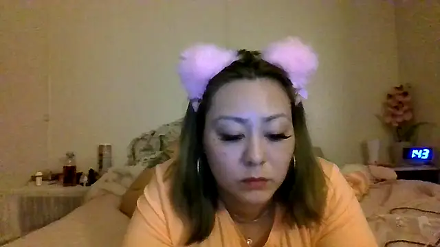 YOUNGFLICKA online show from November 25, 7:43 am